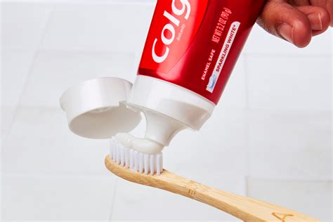8 Whitening Toothpastes Dentists Swear By in 2024, .